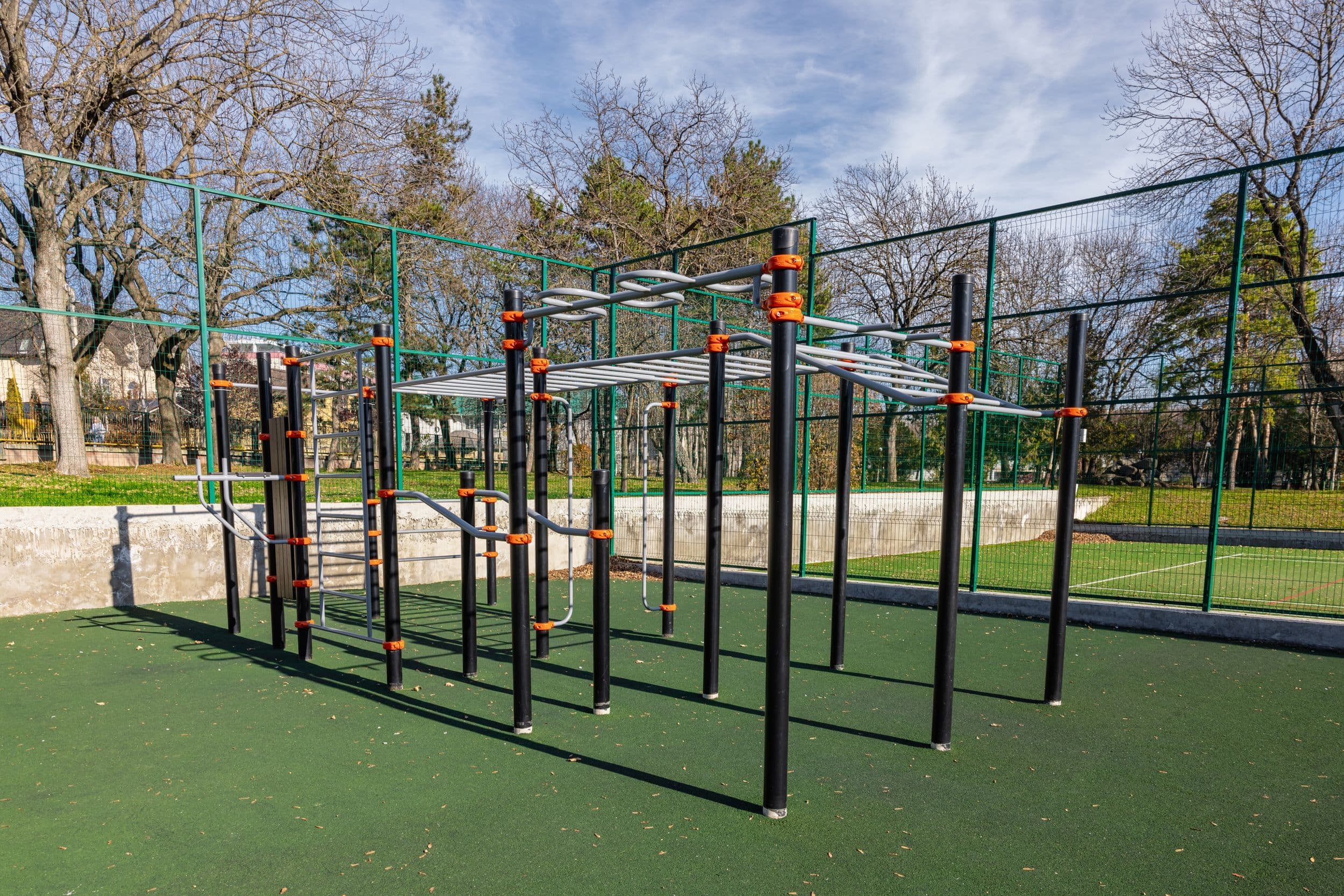 Уличные тренажеры